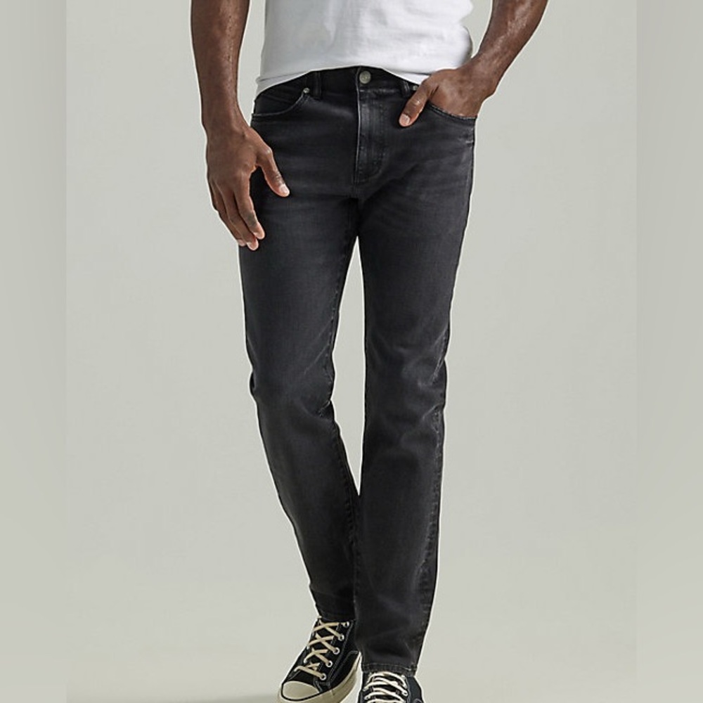 Lee MEN'S EXTREME MOTION MVP SLIM STRAIGHT JEAN in Farrow
